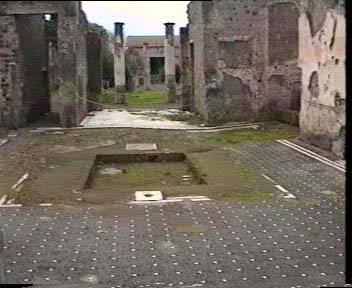 impluvium.JPG (13932 bytes)